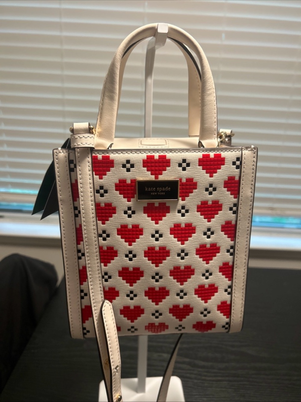 Kate Spade Manhattan Pixel Hearts Mini Tote Bag Saffiano Leather Cream KK570